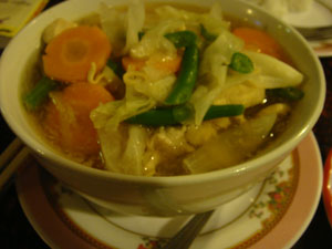 Ｔｈｅ Ｋｉｎｇ Ａｎｇｋｏｒ　noodle soup